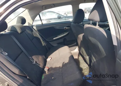 2010 Toyota Corolla S из США, поврежденный, VIN 2T1BU4EE3AC474766